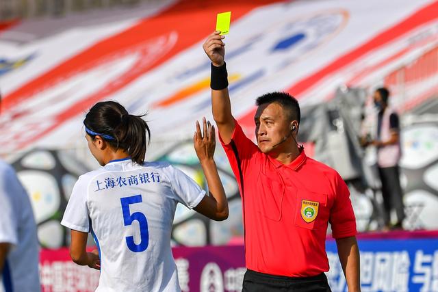 哈兰德咋回事？最近11场比赛已有8场没进球